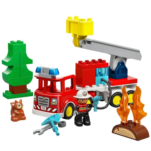 10473 Fire Truck with Hose and Firefighter